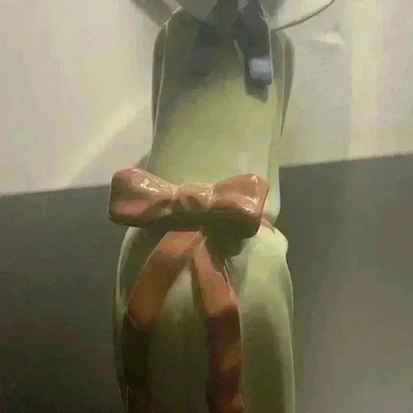 Lladro Curious Girl With Straw Hat. Vintage 1978 - Picture 6 of 7